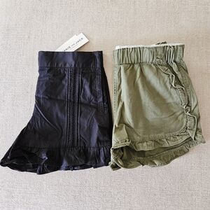 Janie And JACK Black and Green Ruffle Shorts